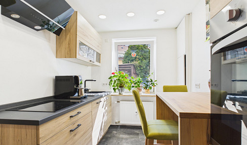 Fully furnished 1.5 room designer apartment in the Niebelungenviertel