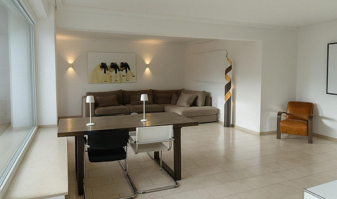 Düsseltal/Zoo:3-4 rooms in top condition, triple glazed, garage, wallbox, garden sharing