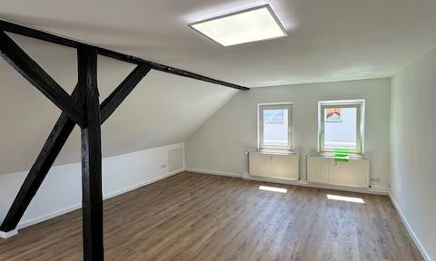 Wunderschöne 93m² 3 ZW im DG in Nürnberg Glockenhof inkl. EBK und Klimaanlage ab sofort