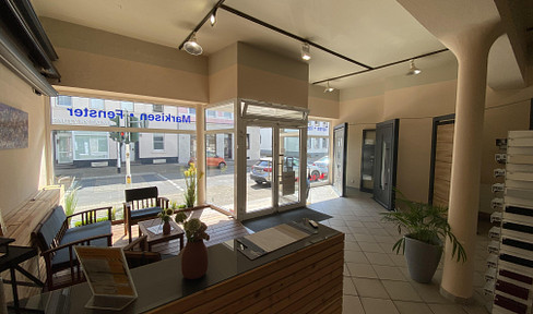 Commercial unit (186m²), versatile use, to let commission-free