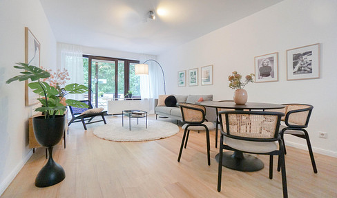 High-quality condominium with a view of the park