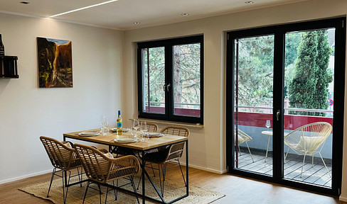 Charmante 2-Zimmer-Wohnung mit großem Balkon in Oppenheim (62 m², möbliert)