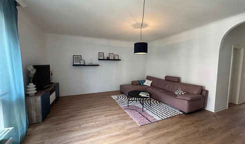 High-quality, freshly renovated 2-room apartment in the heart of Mannheim!