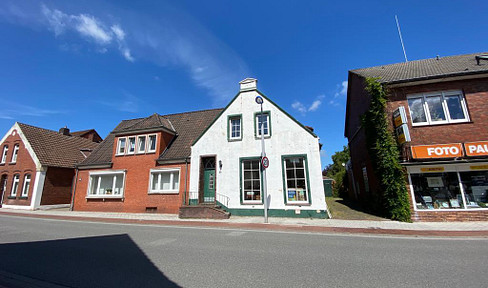 550 m² listed building in need of renovation for FEWO on the North Sea coast