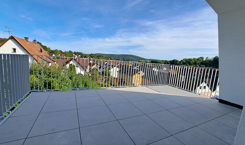 Erstbezug mit Blick ins Grüne - E-Mobilität Fahrradgarage Topausstattung