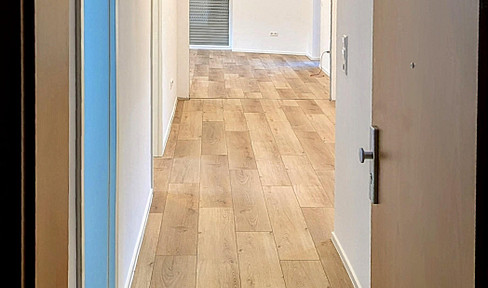 Experience a unique dream apartment with its own whirlpool in a central location in Mannheim
