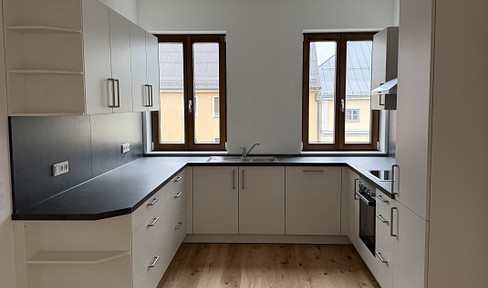 Neubau 3 Zimmer inkl. EBK Erstbezug