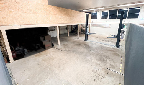 Industrial hall production warehouse office 100sqm with 40sqm gallery