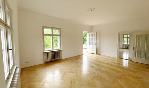 Living in a prestigious old villa