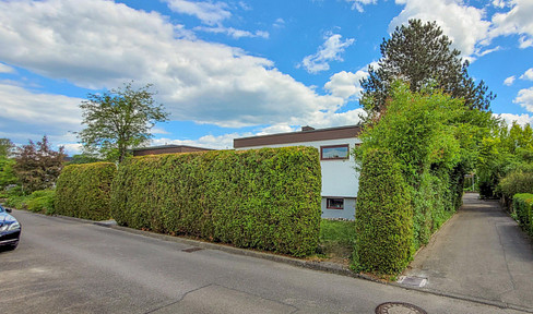 Spacious corner bungalow - perfect for families - commission-free
