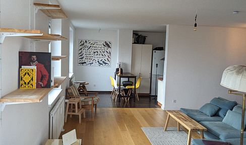 3 Rooms, fantastic panorama Berlin Mitte- limited to 1 year- fresh painted