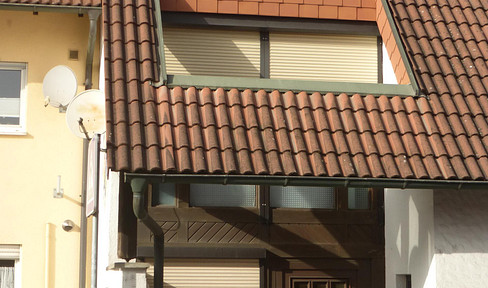 Hartheim: interesting small apartment over 3 levels