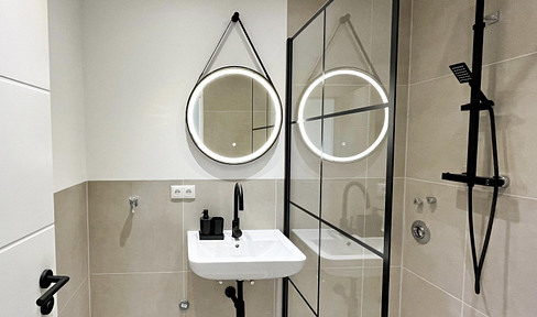 Bezugsfertig! Moderne und lichtdurchflutete 3 Zimmer Wohnung in guter Lage!
