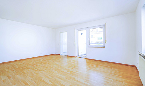 Light-flooded 2 room apartment just outside Freiburg!