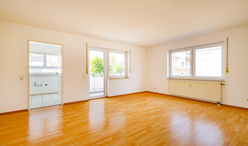 Light-flooded 2 room apartment just outside Freiburg!