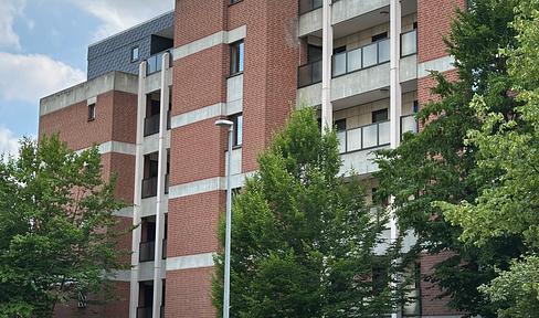 Helle 2 Zimmer Wohnung in der Südstadt nah am Maschsee - Tiefgarage, Aufzug, Balkon, Einbauküche