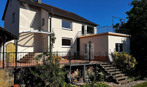 Fantastically beautiful EFH with park-like plot in Sinsheim-Eschelbach