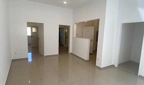 Charming 2-room apartment with new kitchen, bathroom with shower and additional utility room