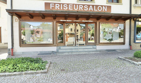 Attraktive Gewerbeeinheit im Stadtkern von Schönau im Schwarzwald