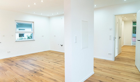 Penthouse - Sanierte 4-Zimmer-Wohnung im Herzen von Herzogenaurach (Terrassen, SmartH, Garage, KFW)