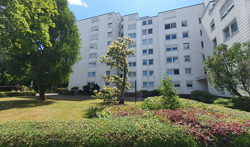 Sofort verfügbare, kernsanierte 3-Zimmerwohnung im Grünen