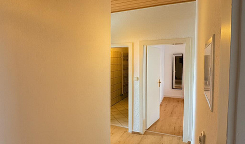 Neue möblierte 3er WG direkt am Gartenfeldplatz - alle 3 Zimmer noch frei!