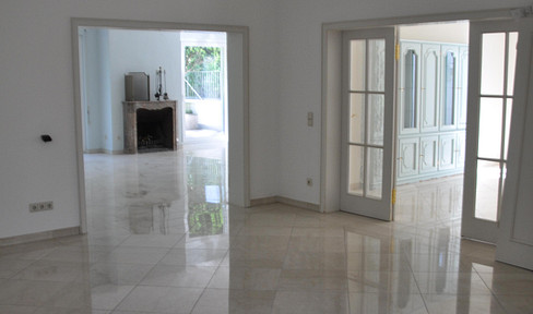 The house in the house exclusive ground floor apartment with large covered terrace and beautiful garden