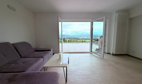 Einzigartige Souterrain-Wohnung mit Traumterrasse und Blick über Koblenz