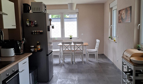 Renovated 3-room apartment with balcony | 123 m2
