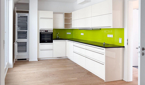 Bright, friendly 4-room DG apartment