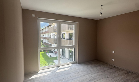 Wohnung im Neuebau mit Baugenehmigug für Ferienwohnung zu verkaufen