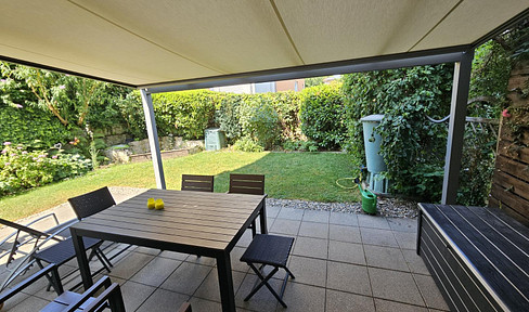 Family home in a prime location, privately owned - 132m² living space + 42m² usable area - 271m² plot of land.