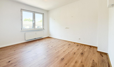 Freshly renovated first floor apartment