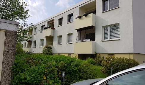 Ansprechende 3-Zimmer-Hochparterre-Wohnung mit Balkon und EBK in Wolfsburg
