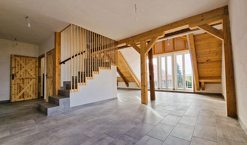 First floor Masionette apartment with balcony | Exclusive living. Live naturally.