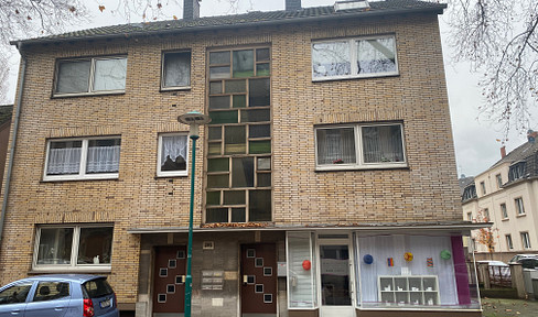 WELL-KEPT 2.5-ROOM APARTMENT WITH BALCONY IN A QUIET RESIDENTIAL AREA