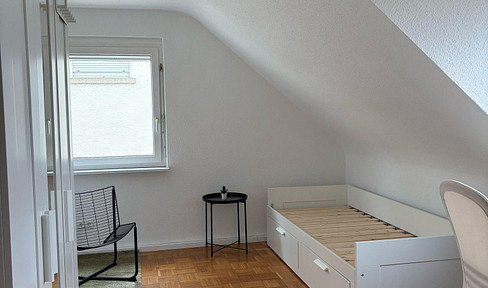 Möbliertes 16 qm WG-Zimmer in Heilbronn / Furnished room in shared flat in Heilbronn