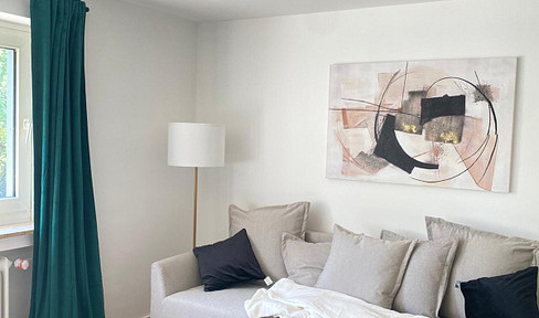 High-quality refurbished and fully furnished 1-room apartment