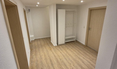 Newly established: renovated, furnished 5-room flat share in a top location