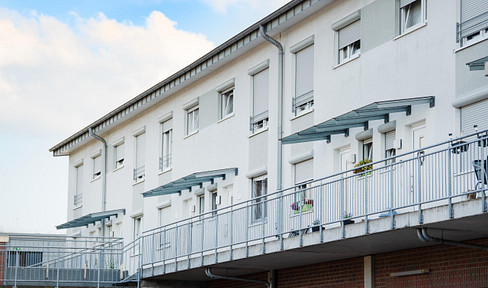 Built 2008 | Energy class B | Modern RMH with roof terrace in Essen