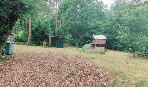 Ebenerdiges Bau-Grundstück von 905 m2 inkl. Bauvorbescheid