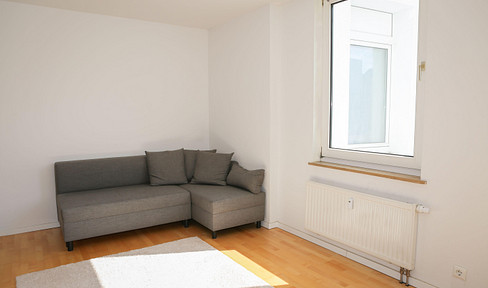 Möblierte 1-Zimmer-Wohnung mit Küche in Fürth