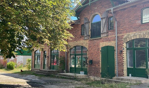 Apartment on an old estate