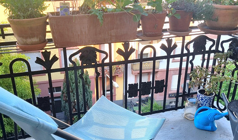 Beautiful 3.5-room style AB apartment with balcony and EBK in Norden Ost
