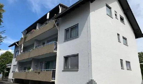 3-Raum-Hochparterre-Wohnung in Okarben mit Balkon