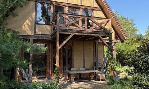 Architect's house for temporary rental