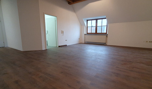 1 room apartment Schwanfeld ideal for weekenders