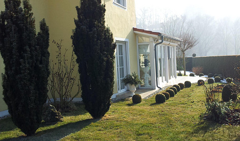 Representative villa property, prime location, golf and spa region, Lower Bavaria/Bad Griesbach.