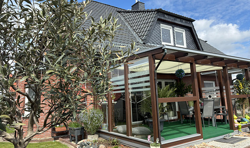 Well-maintained detached house in a quiet location with a beautiful garden in Banteln