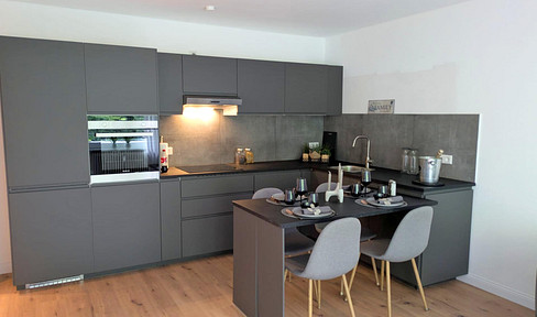 Modern 2.5-room apartment, first occupancy after renovation, elevator, without brokerage fee